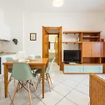 Apartament Lodo *